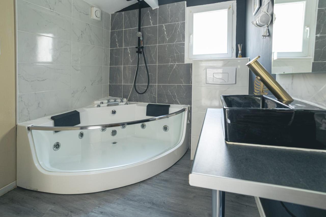 Apartamento Jacuzzi Terrasse Centre Narbona Exterior foto